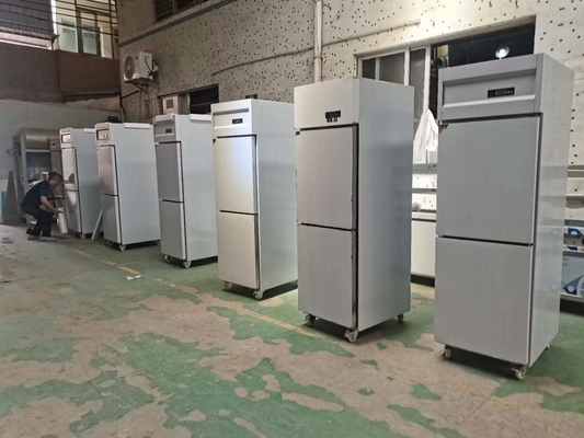 Εμπορικός κατακόρυφος ψυγείο ανεμιστήρας ψύξης κουζίνα αυτοκλείσιμο ψυγείο για εστιατόριο