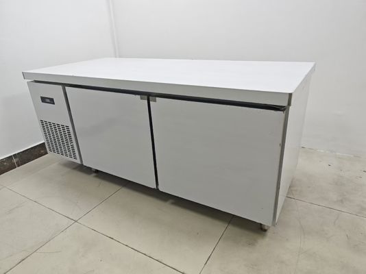 1.8M Υπό το ταμείο ψυγείο Εμπορικό ψυγείο Εργασιακό τραπέζι για κουζίνα από ανοξείδωτο χάλυβα